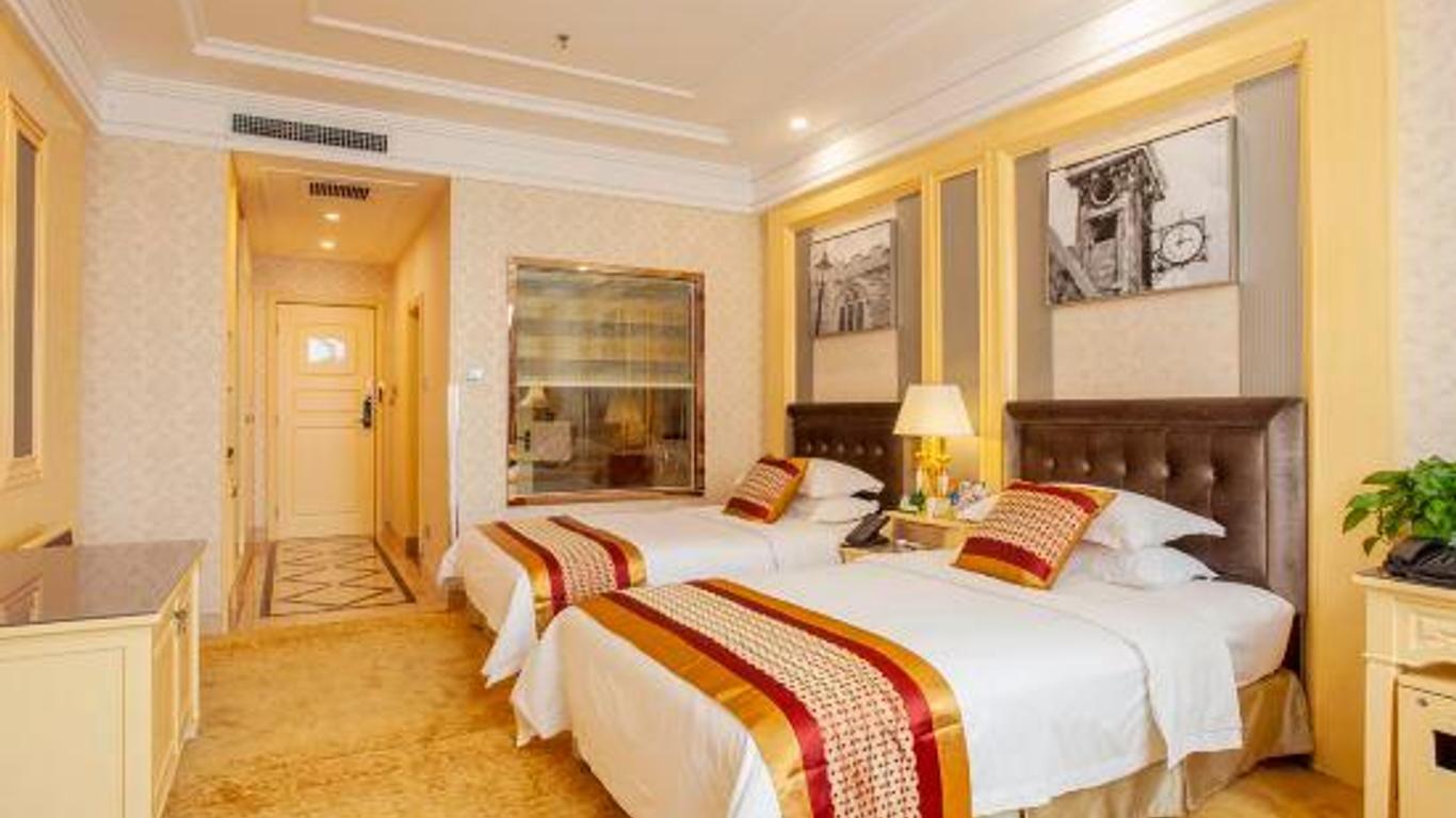 Qingping Hotel