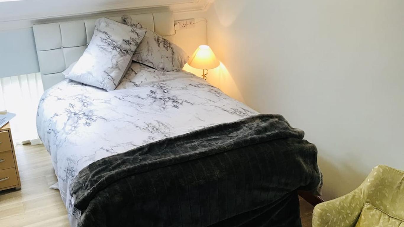Pisgah Guesthouse