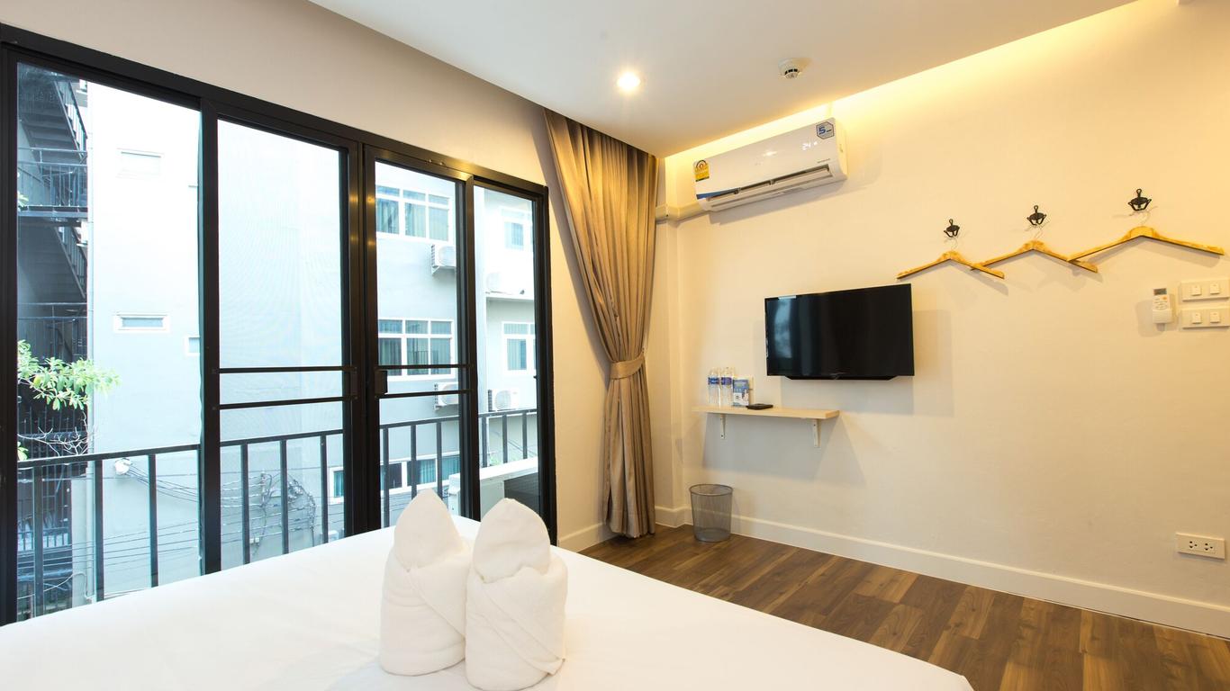 Metro hotel