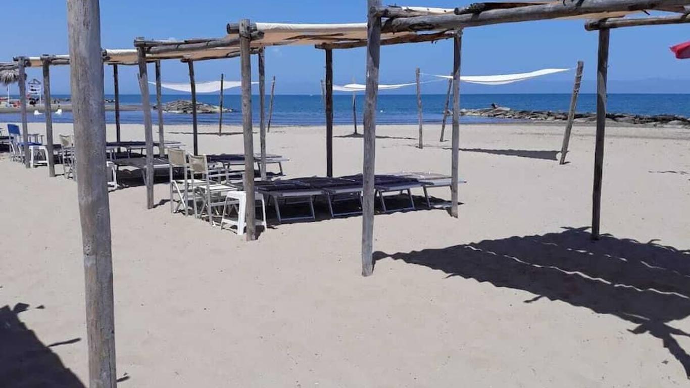 Gazebo Rooms