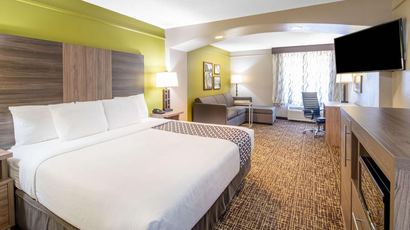 La Quinta Inn & Suites by Wyndham Atlanta Stockbridge