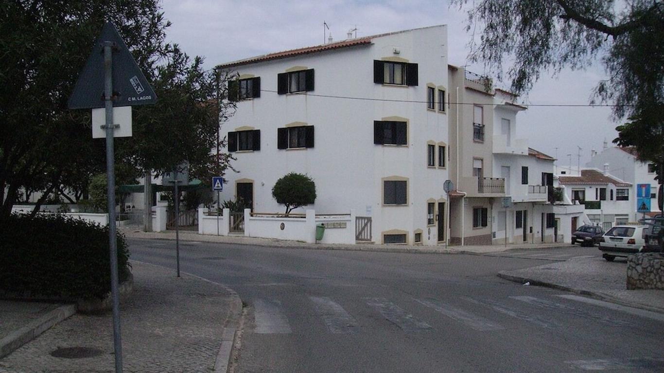 Sunny House