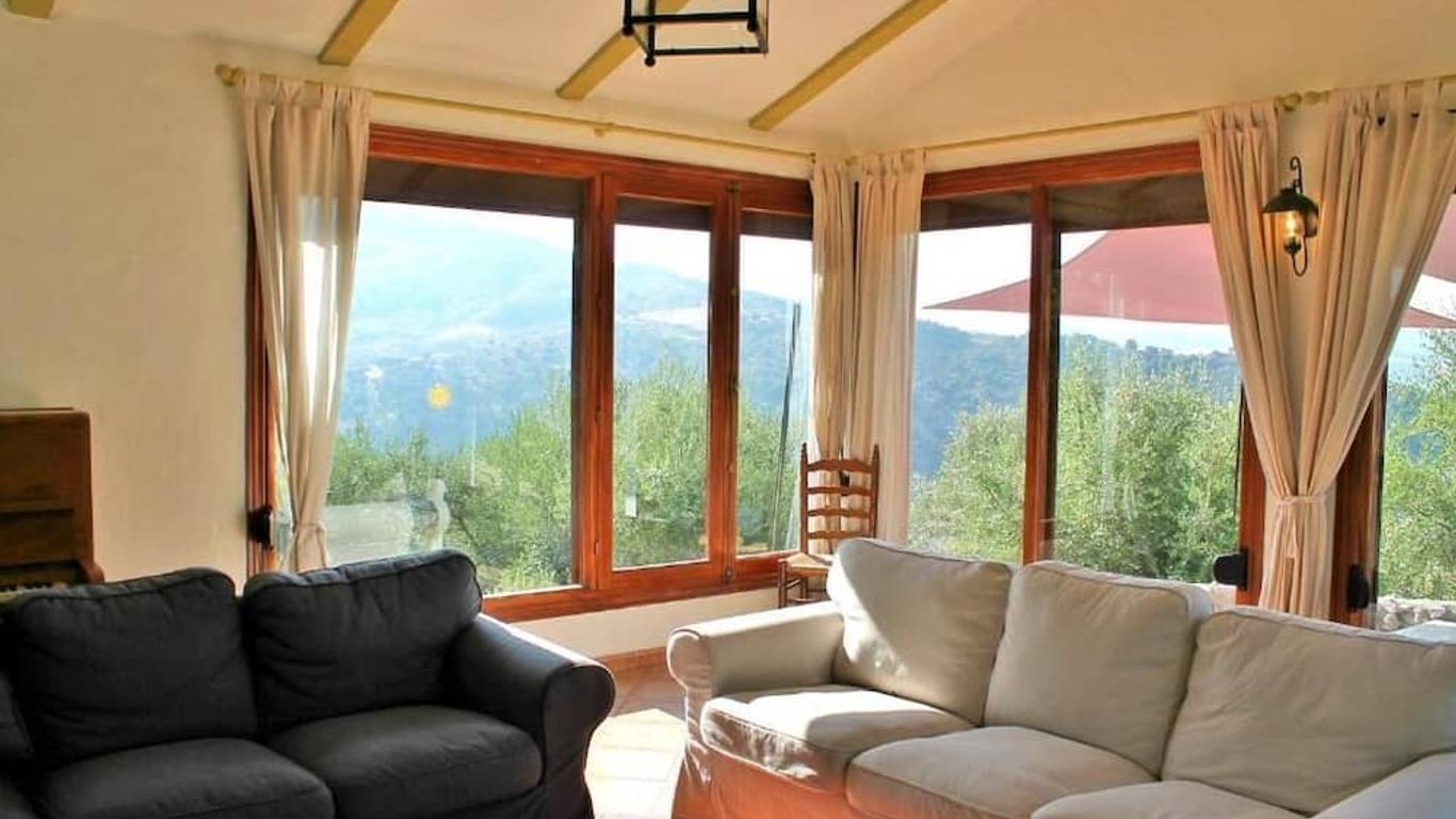 Casas Rurales Los Algarrobales