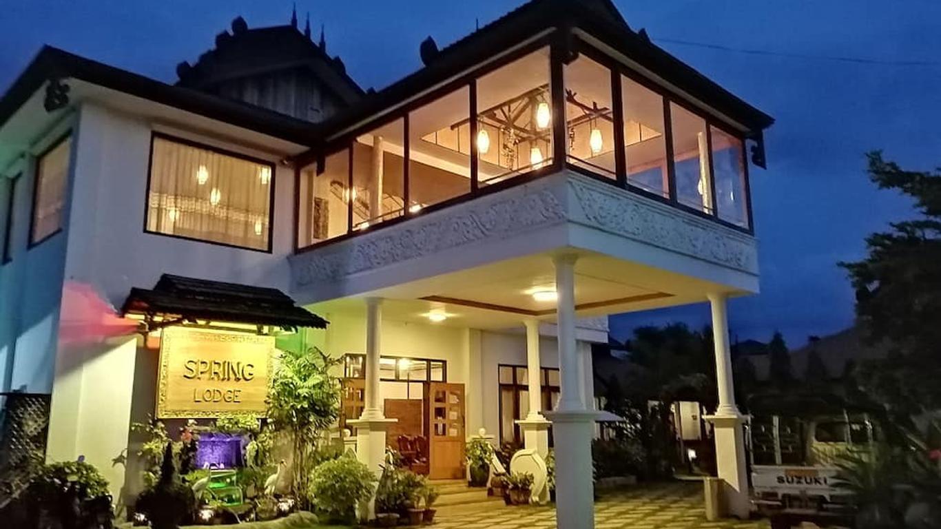 Spring Lodge Inle
