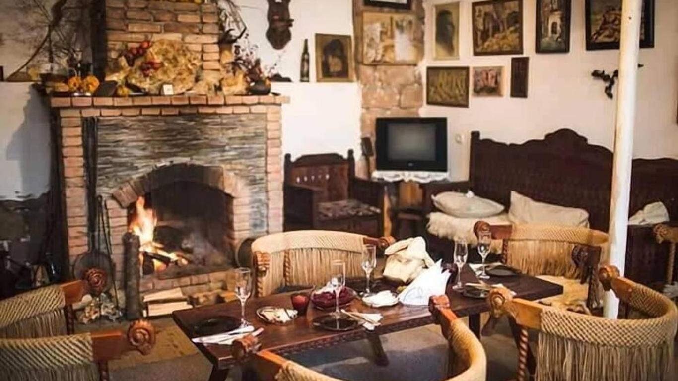 Guest House Gallery