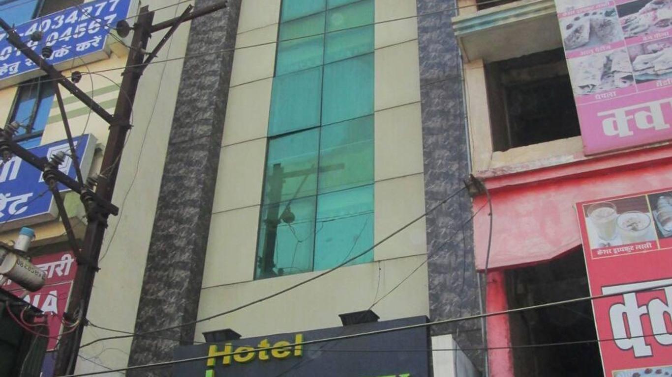 Hotel Dolphin