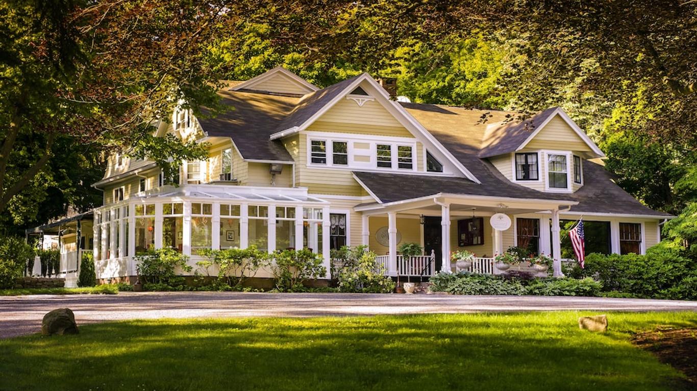 The Copper Beech Inn