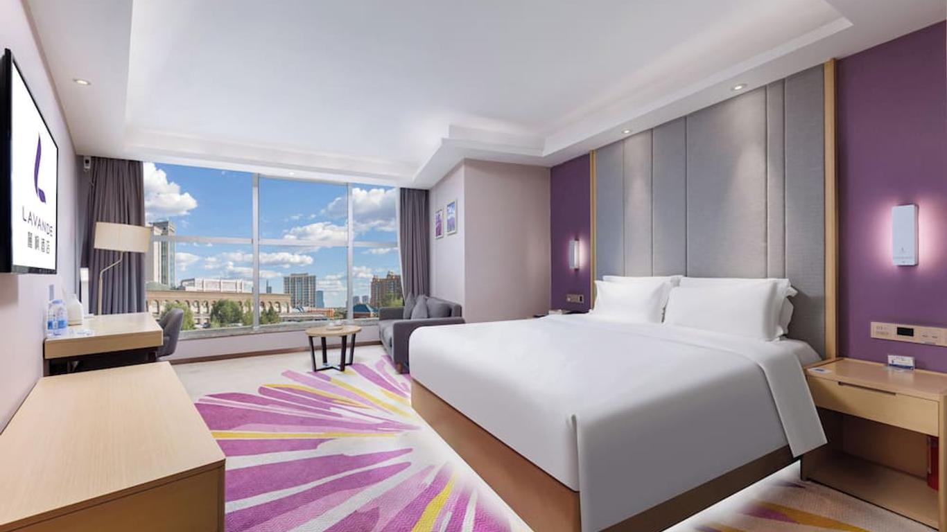 Lavande Hotel Guangzhou Beijing Road Pedestrian Street Haizhu Square Metro Station Branch - Free Deliver Service to Canton Fair Complex During Canton Fair Period