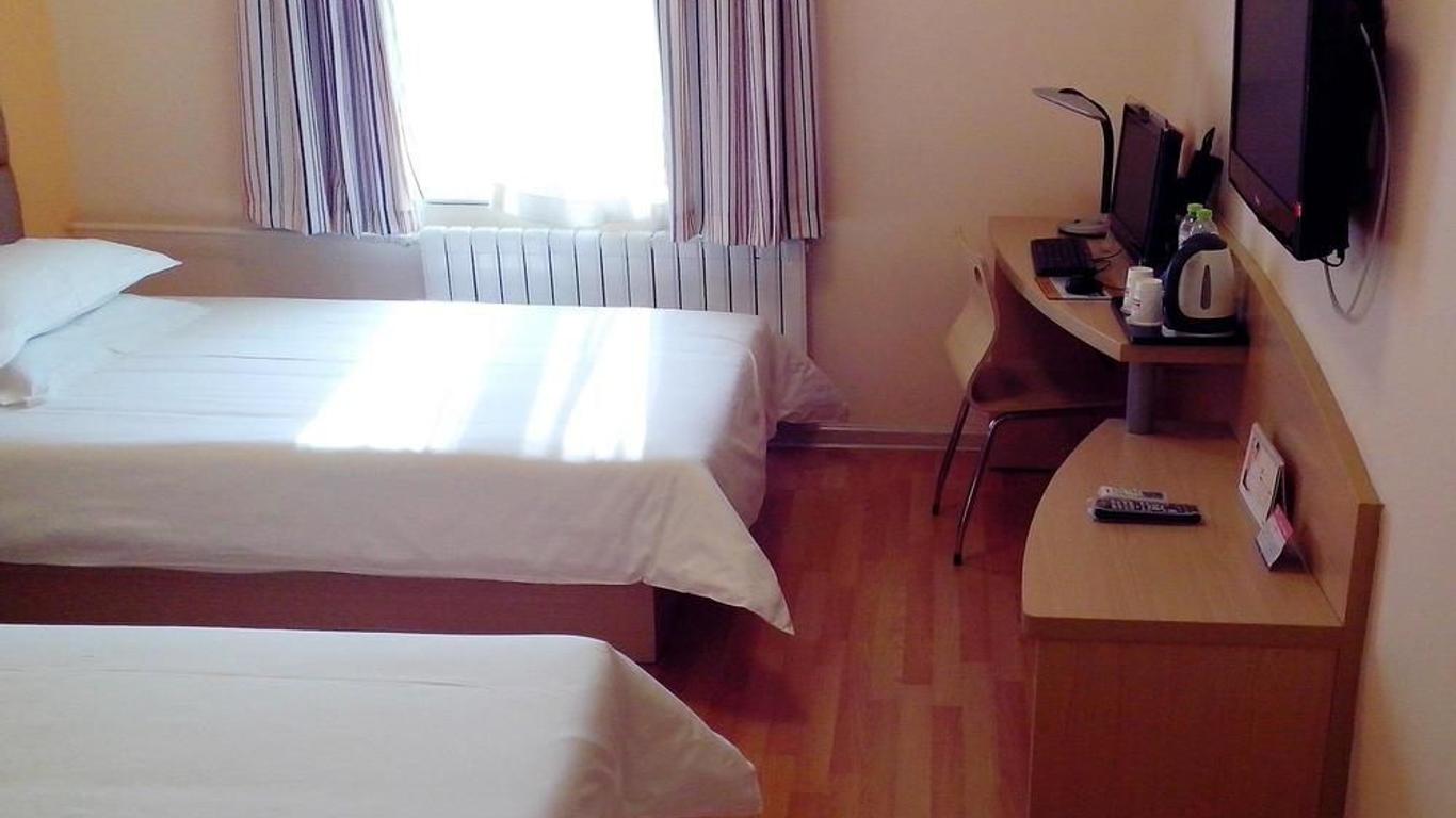 Grace Inn Zibo Gongqingtuan Road Branch