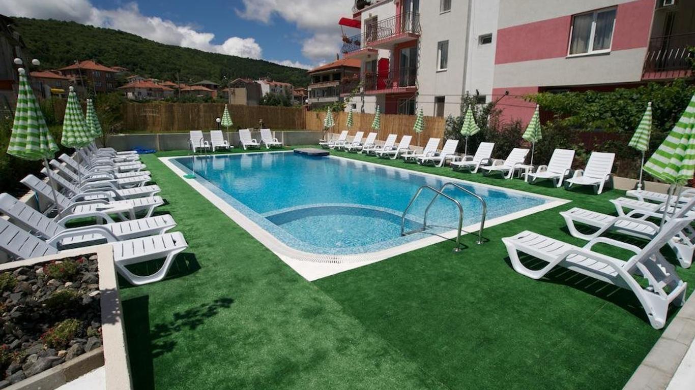 Aparthotel Anixi