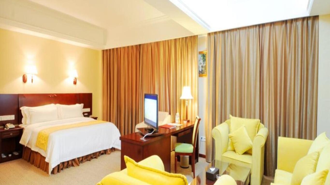 Vienna Hotel Yueyang Huarong Avenue