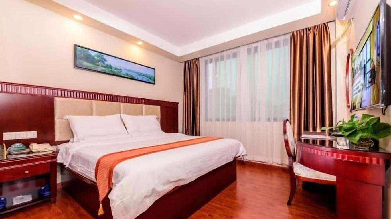 Greentree Inn Guangdong Airport Huaxi Road Express Hotel