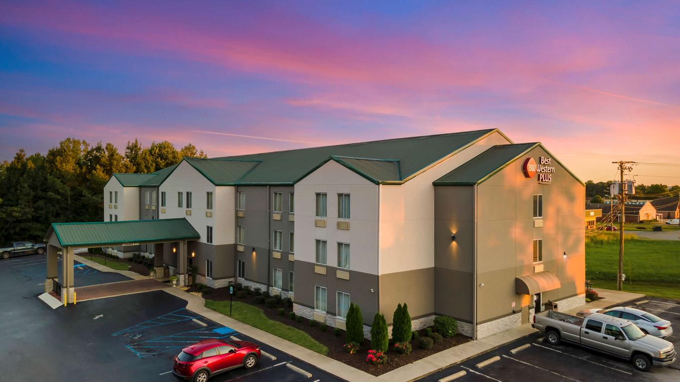 Best Western Plus Russellville Hotel & Suites