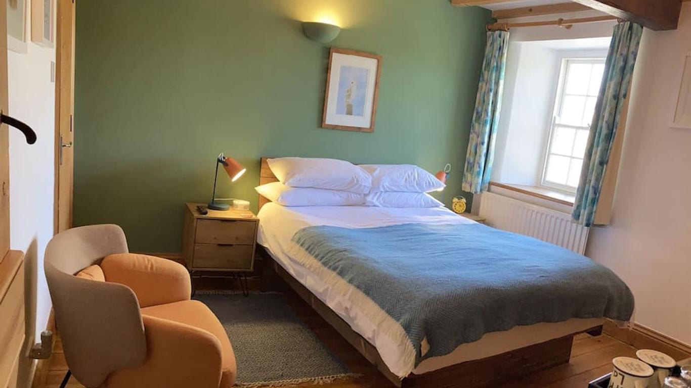 Riverside Bed & Breakfast