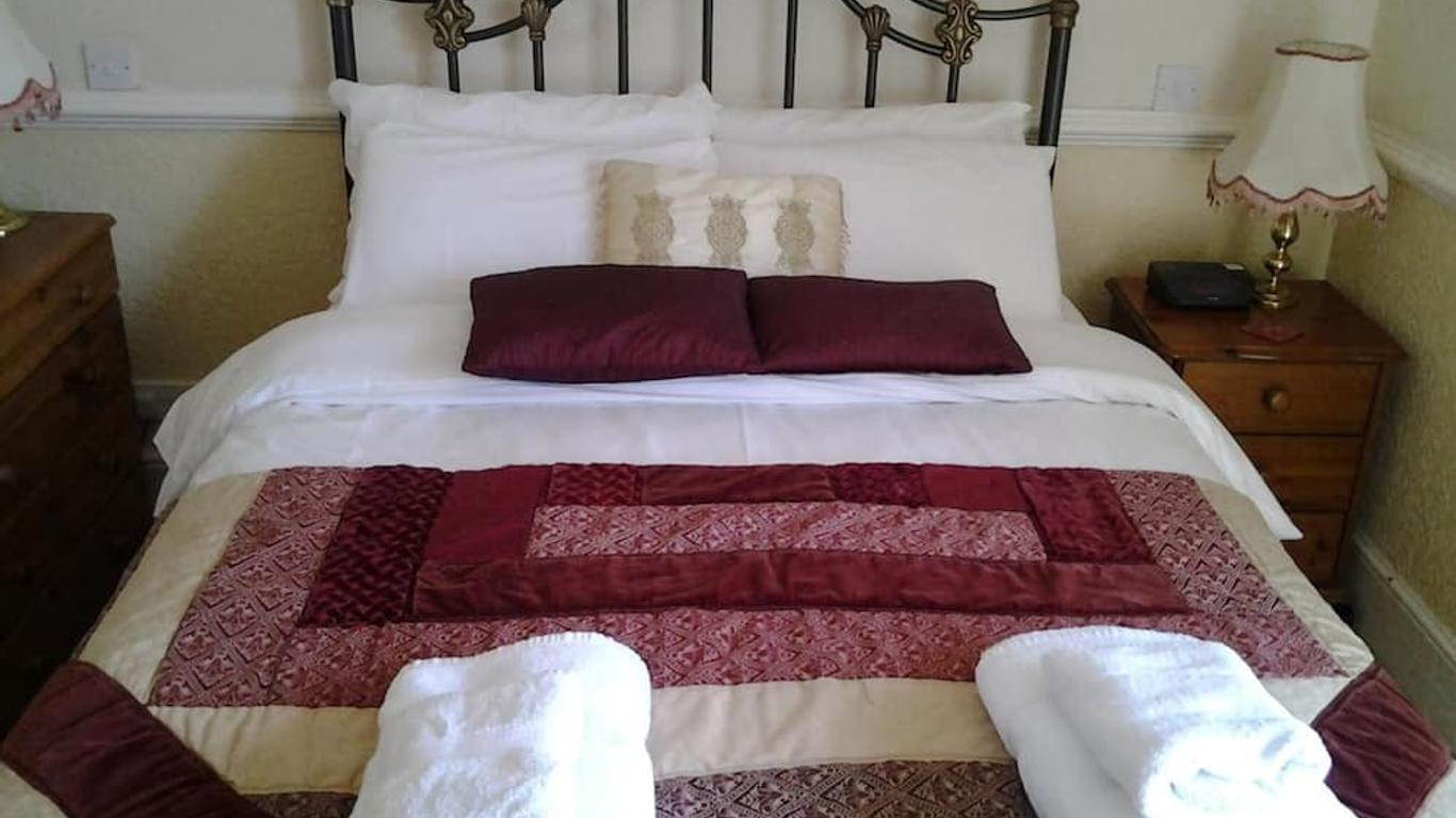 No. 9 Guest House