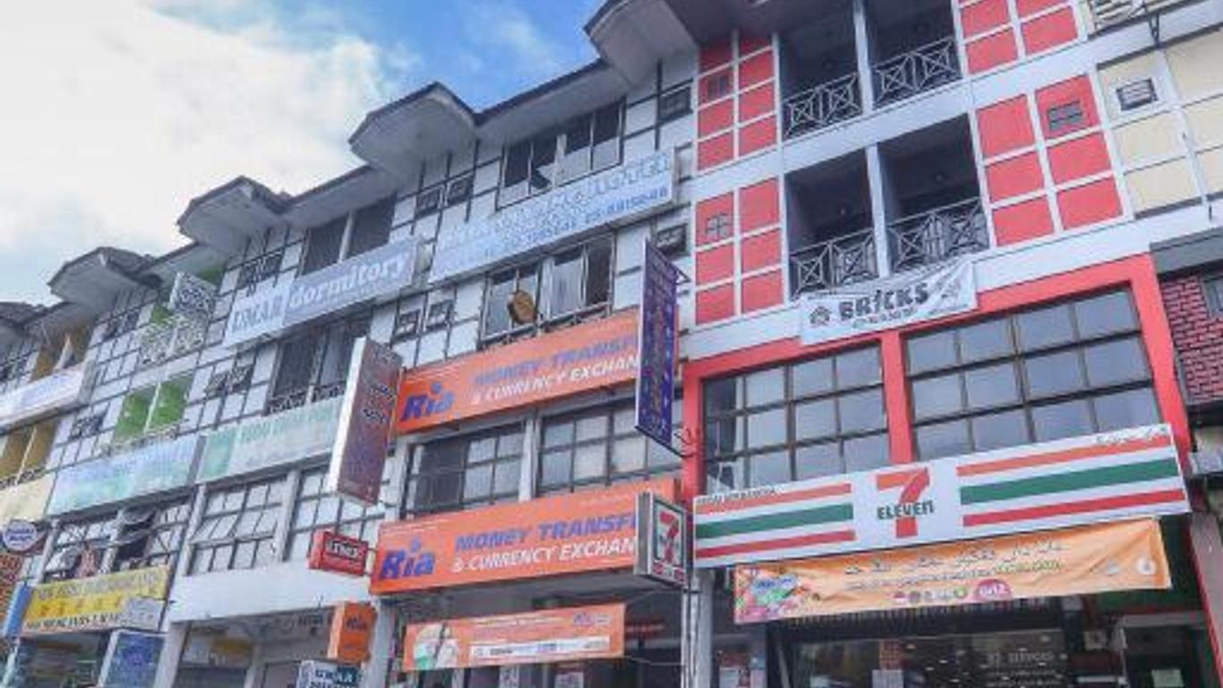Spot On 89870 Rasa Sayang Hotel