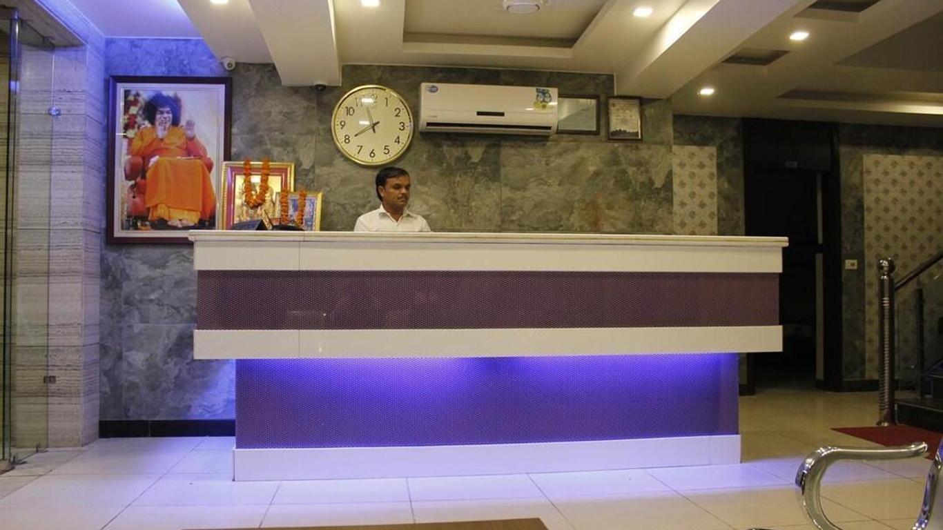 Satyam Hotel