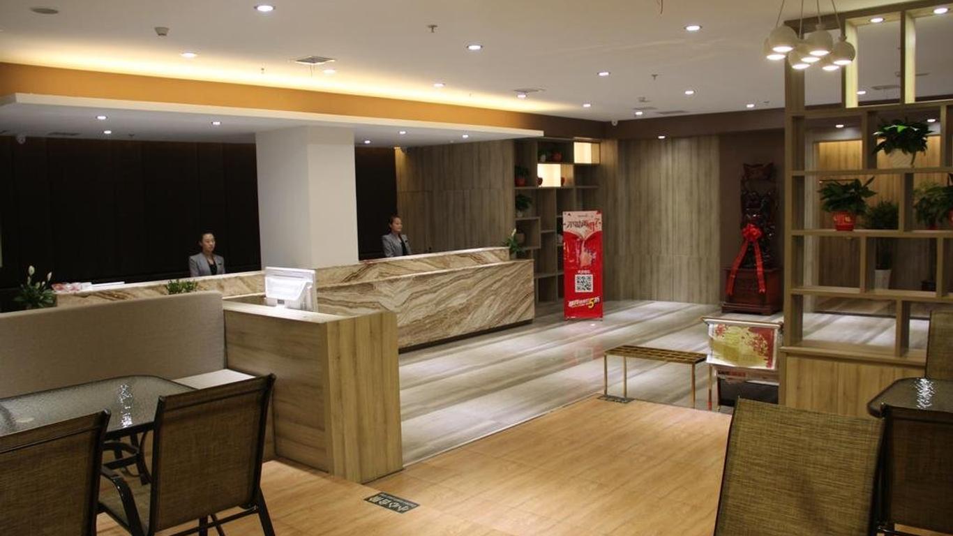 Apple Hotel