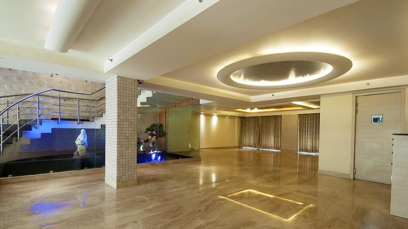 Mayur Hotel