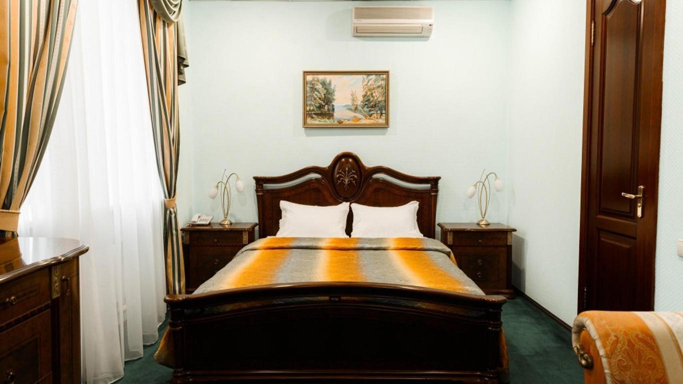 Sobol Hotel