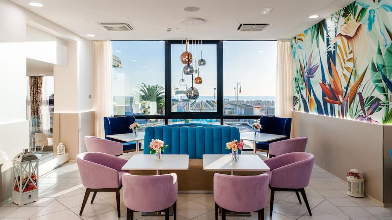 Hotel Ariane - Beachfront, Breakfast Xxl & Sea View