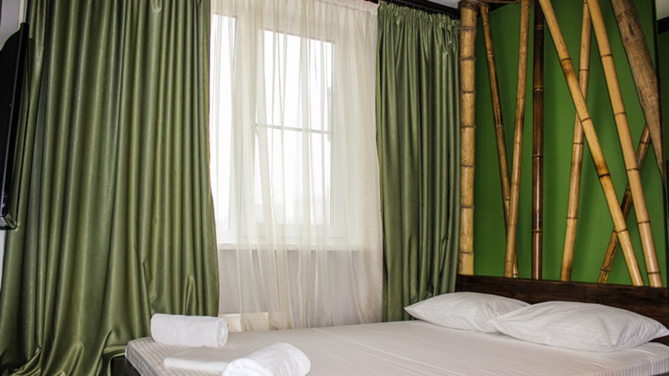 Hotel in Maryino