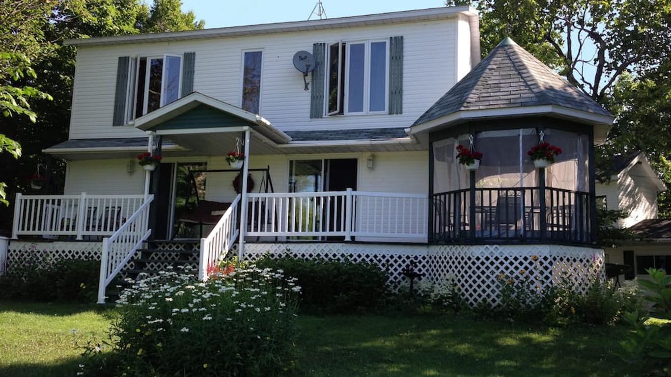 Le Reflet De La Riviere B&b