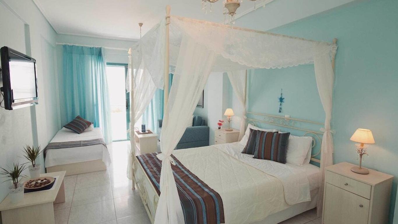 Kyparissia Blue Boutique Hotel