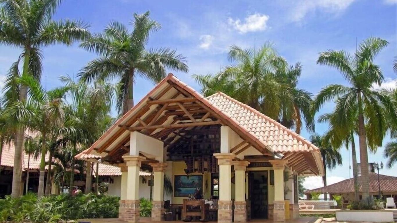 Hotel Campestre Los Chiguiros