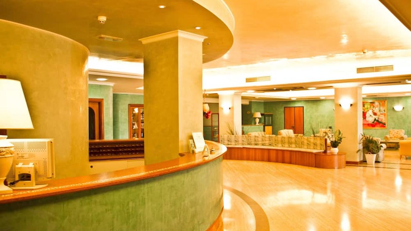 Aldero Hotel