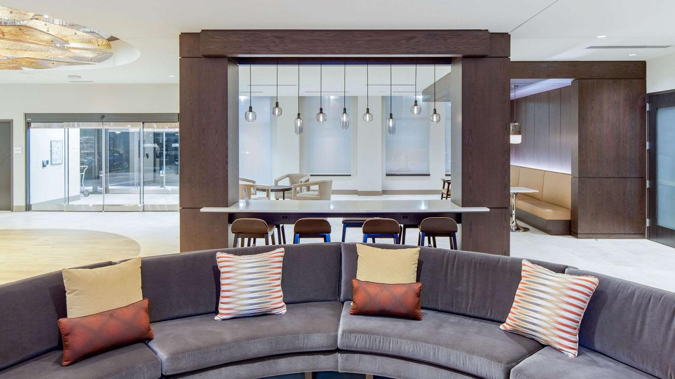 Cambria Hotel College Park