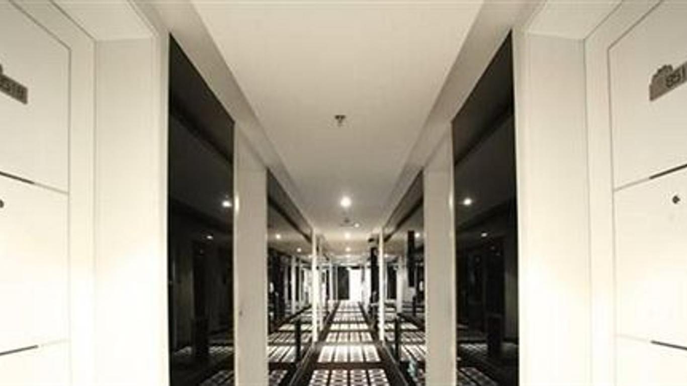 Milan Fashion Hotel Linhai - Linhai