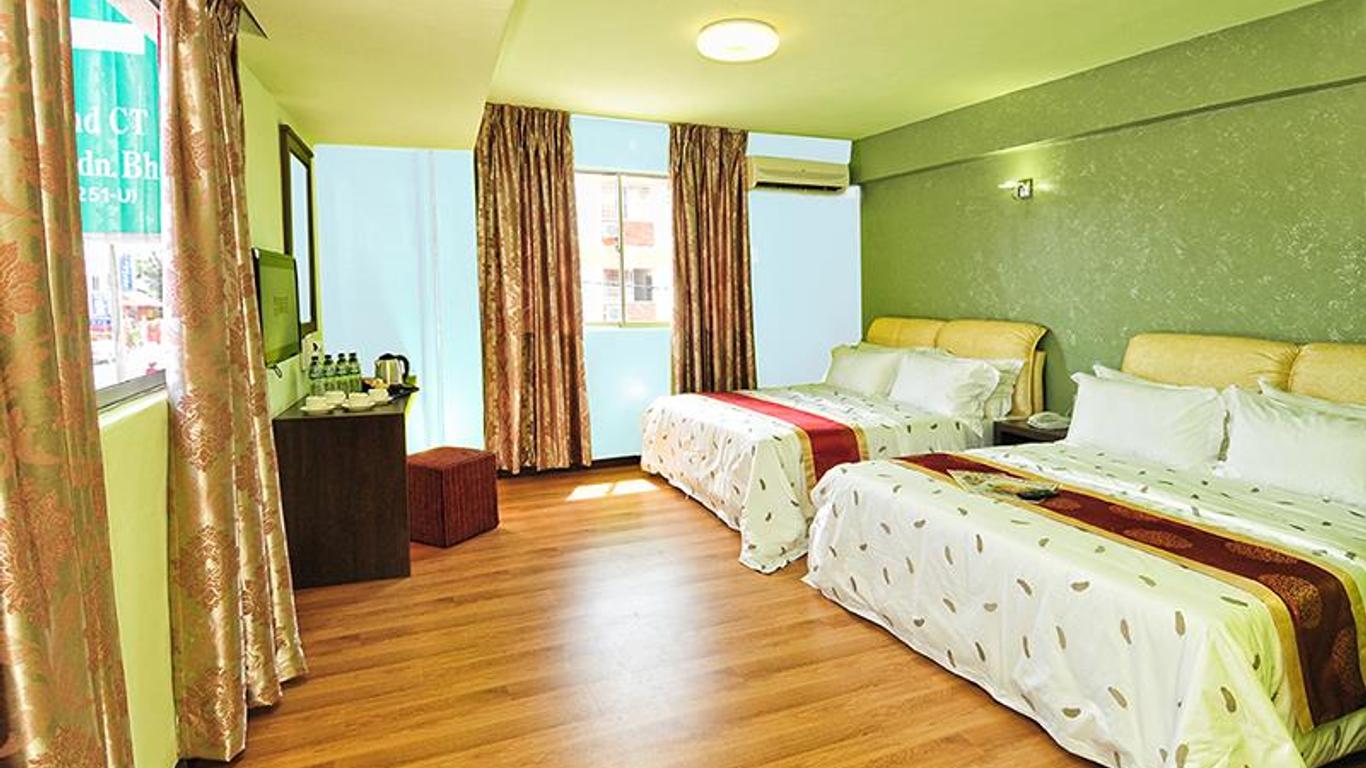 Grand Ct Hotel