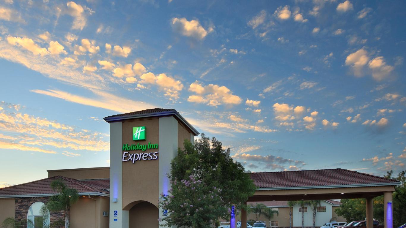 Holiday Inn Express Oakdale