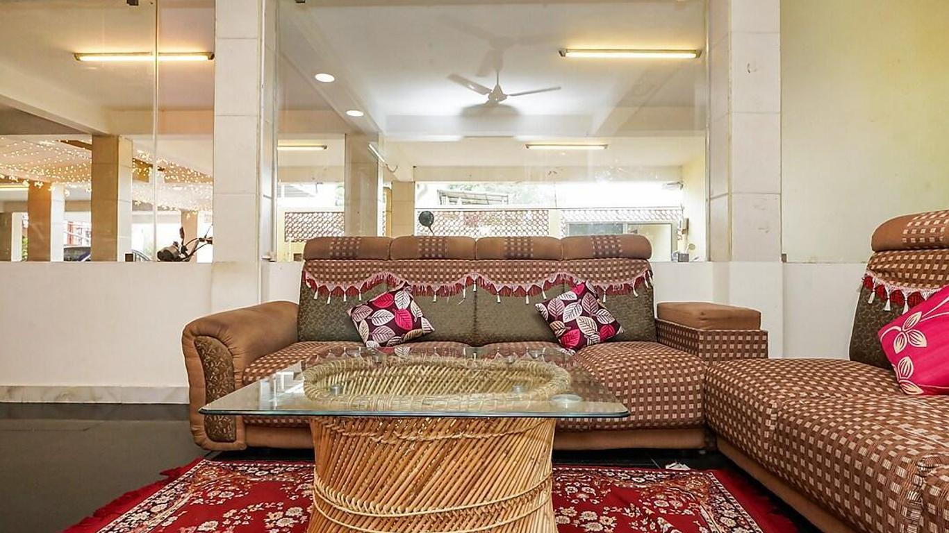Hariharan Residency