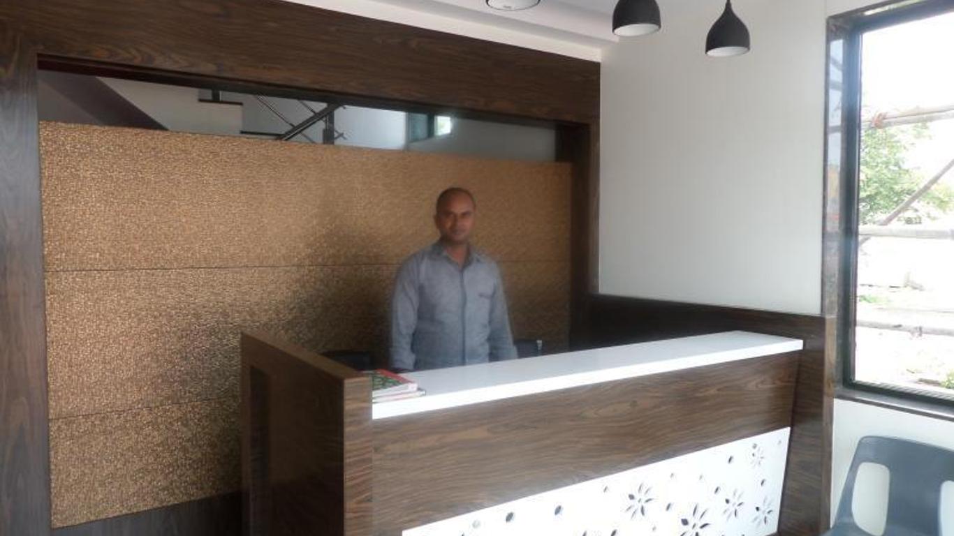 Hotel Bandhan