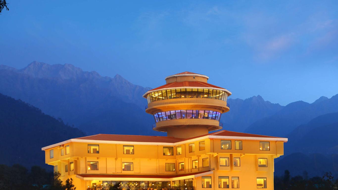 Rs Sarovar Portico