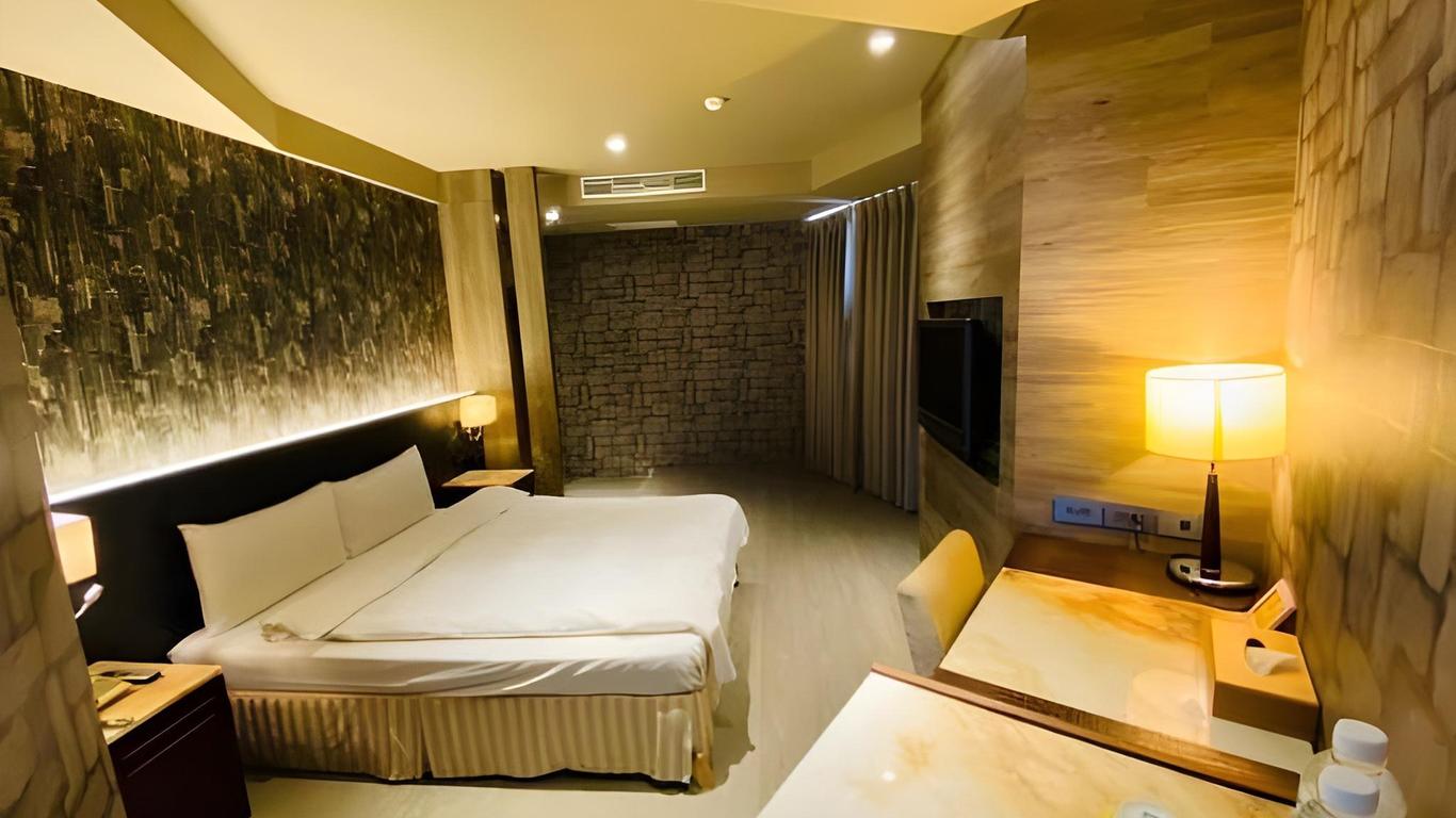 DL Inn Hotel