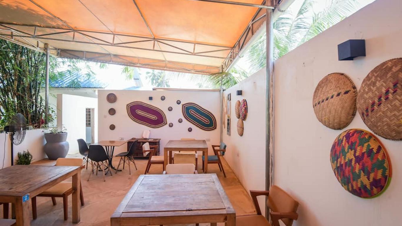 Nungwi House