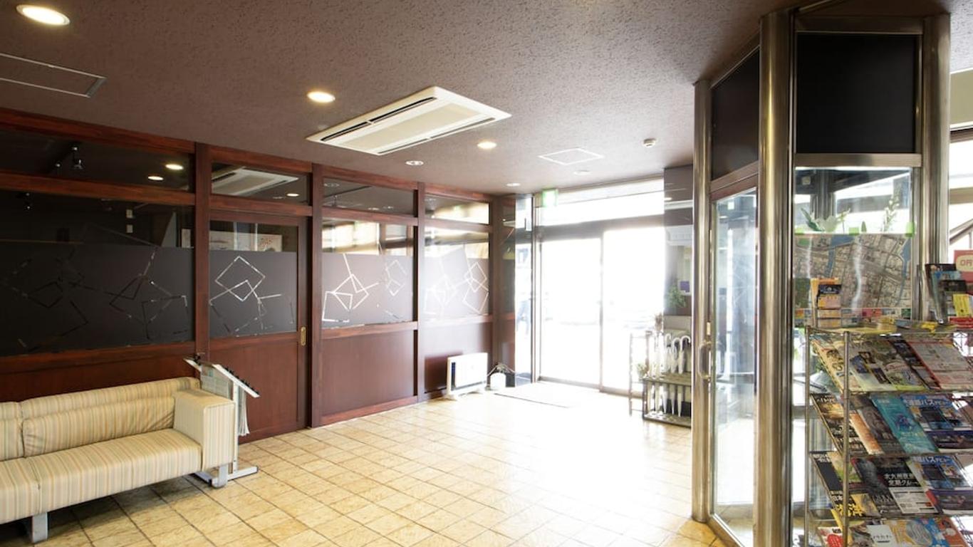 Business Hotel Yanagi Kitakyushu Kokura