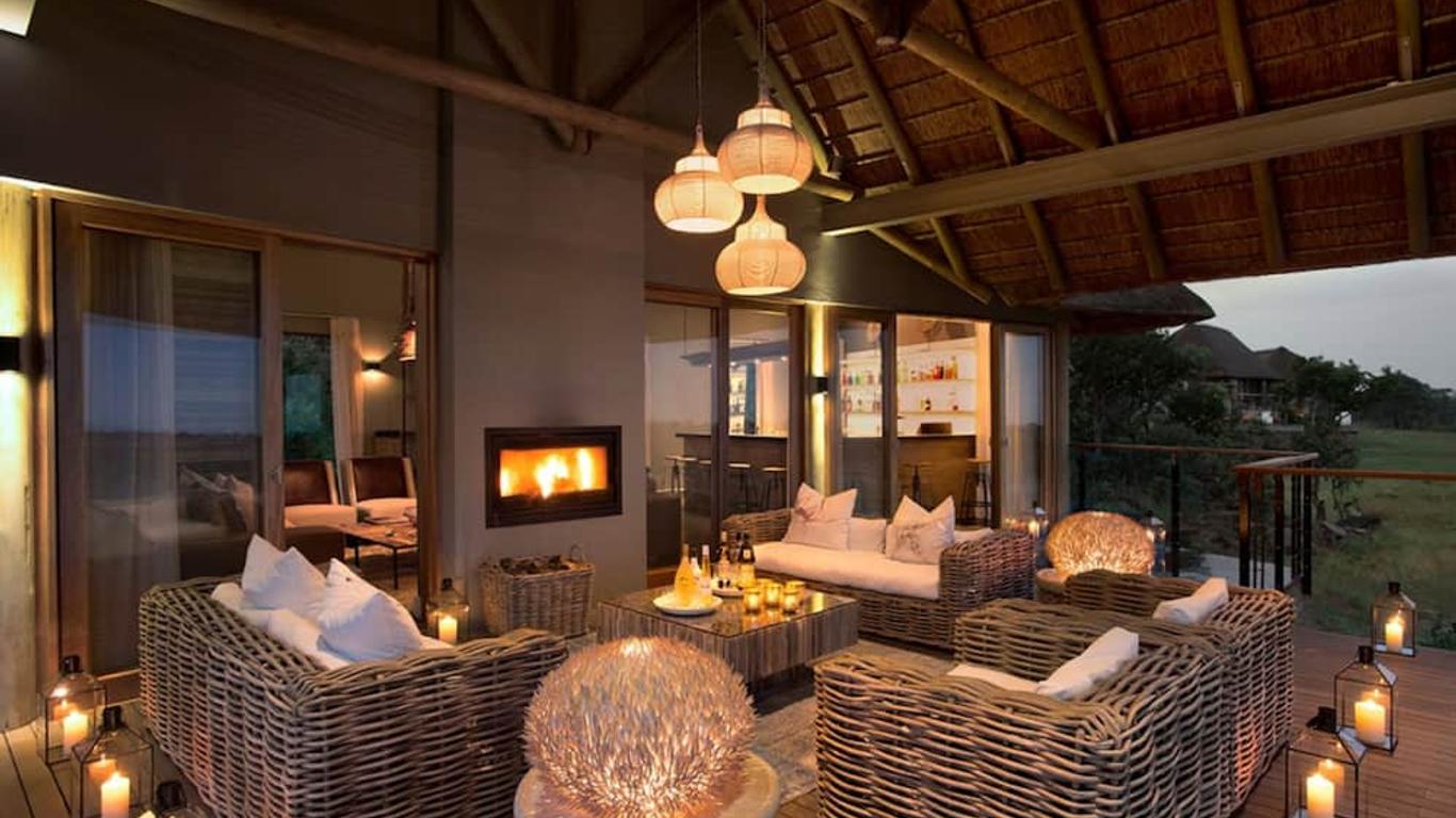 Mhondoro Safari Lodge & Villa