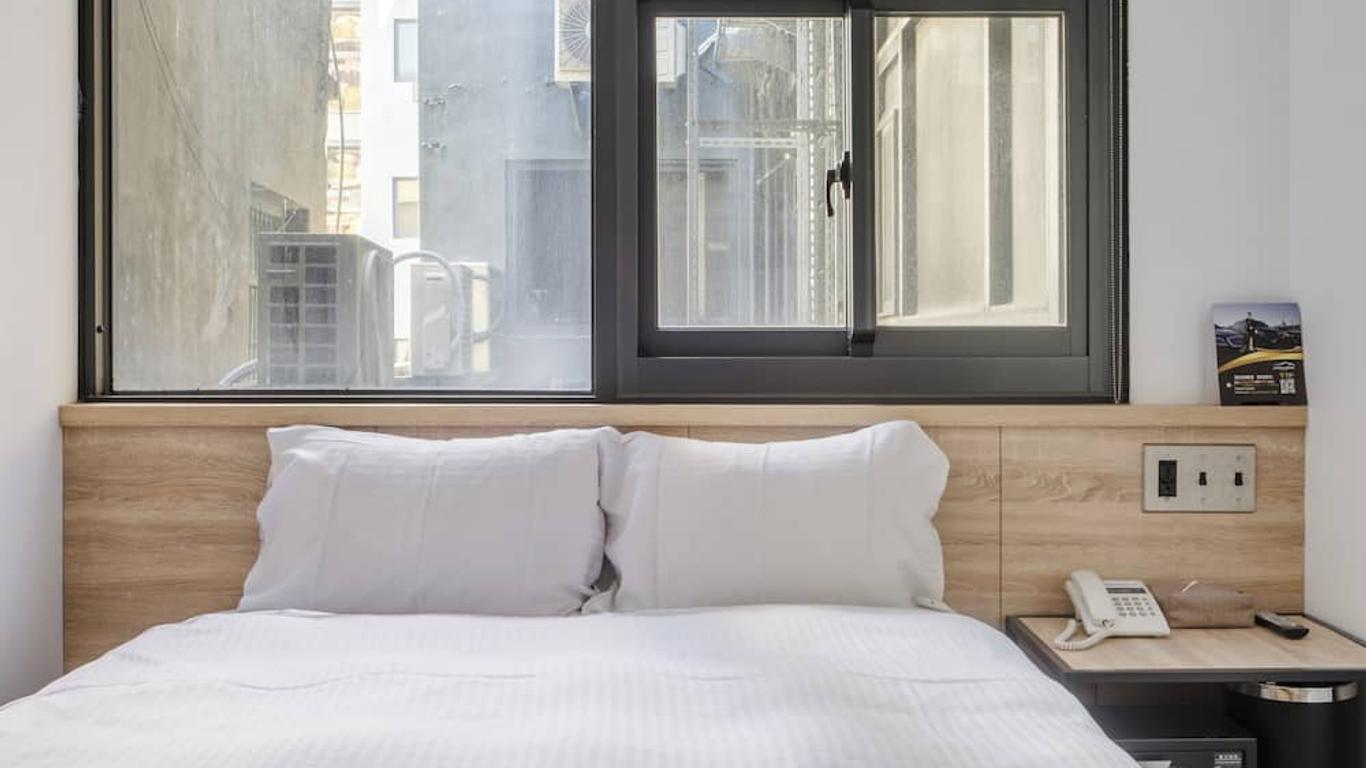 Chase Hotel