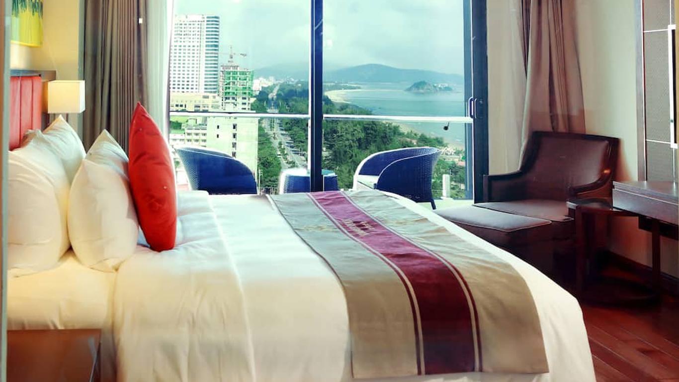 Summer Hotel