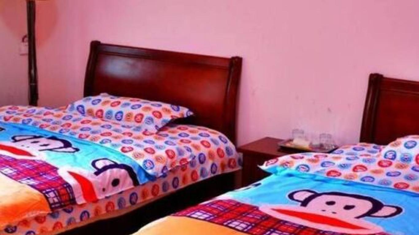 Zhangjiajie Village Farmhouse Hostel