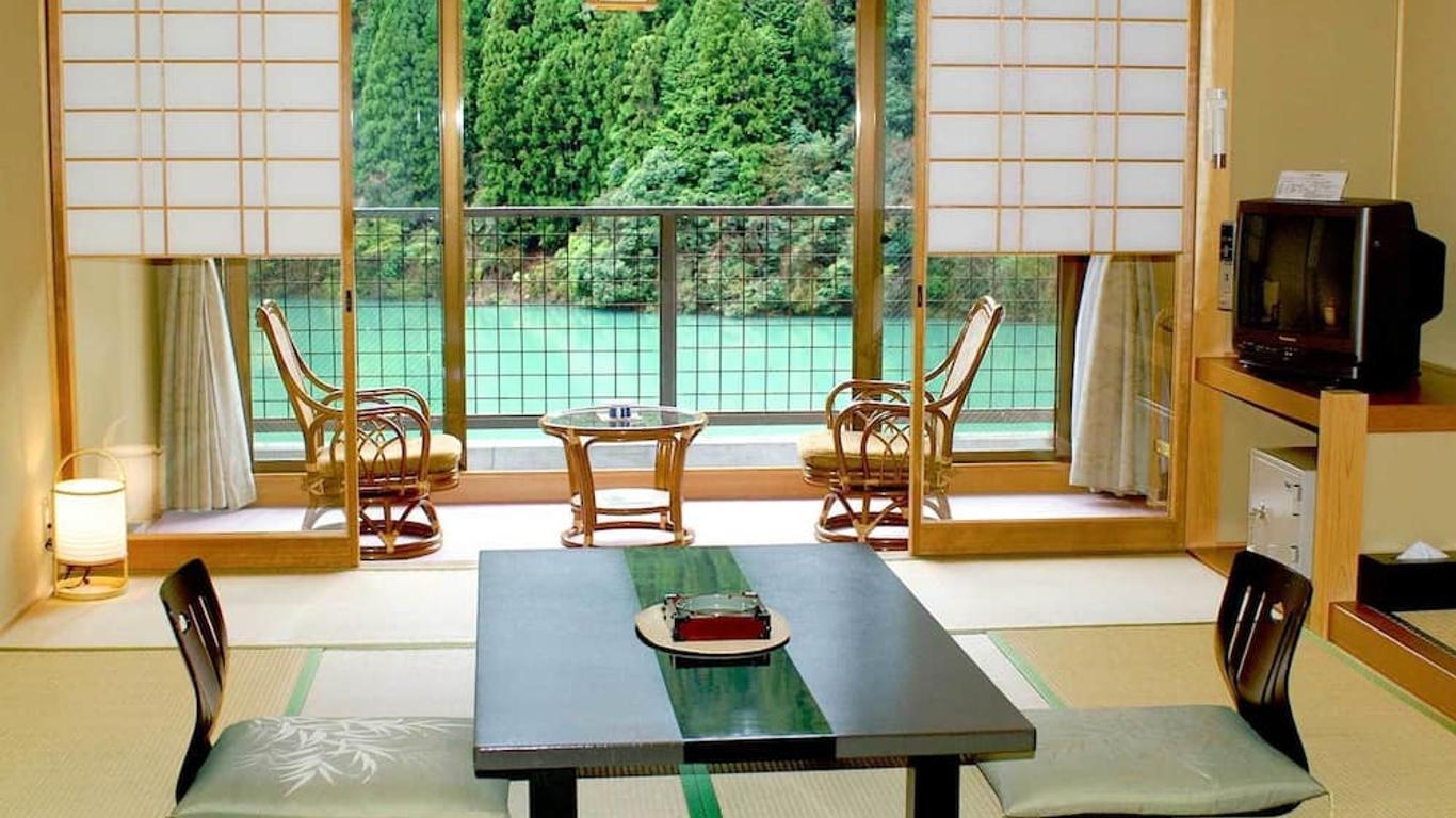 Kosenkaku Yoshinoya