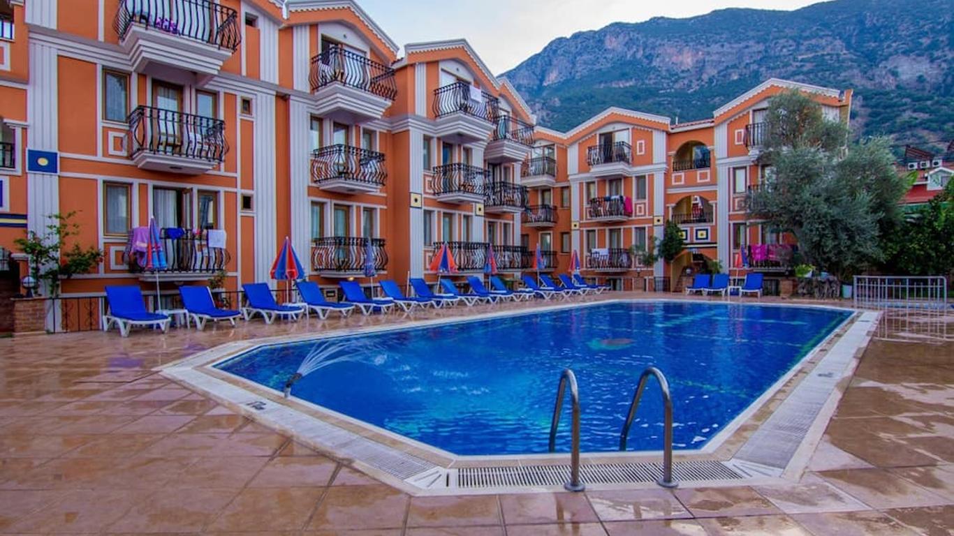 Magic Tulip Beach Hotel