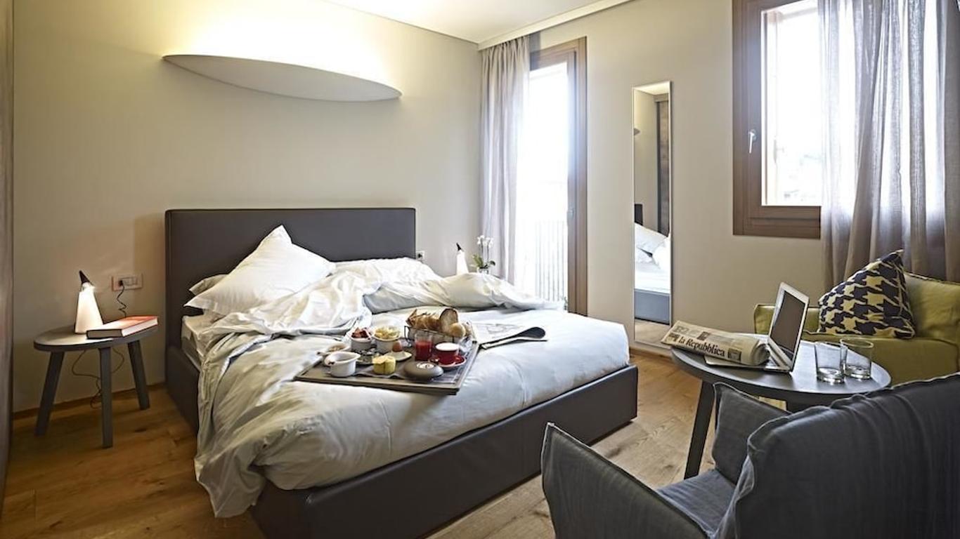 Hotel Aqua Crua