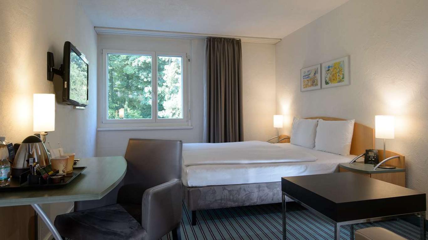 Apart-Hotel Zurich Airport