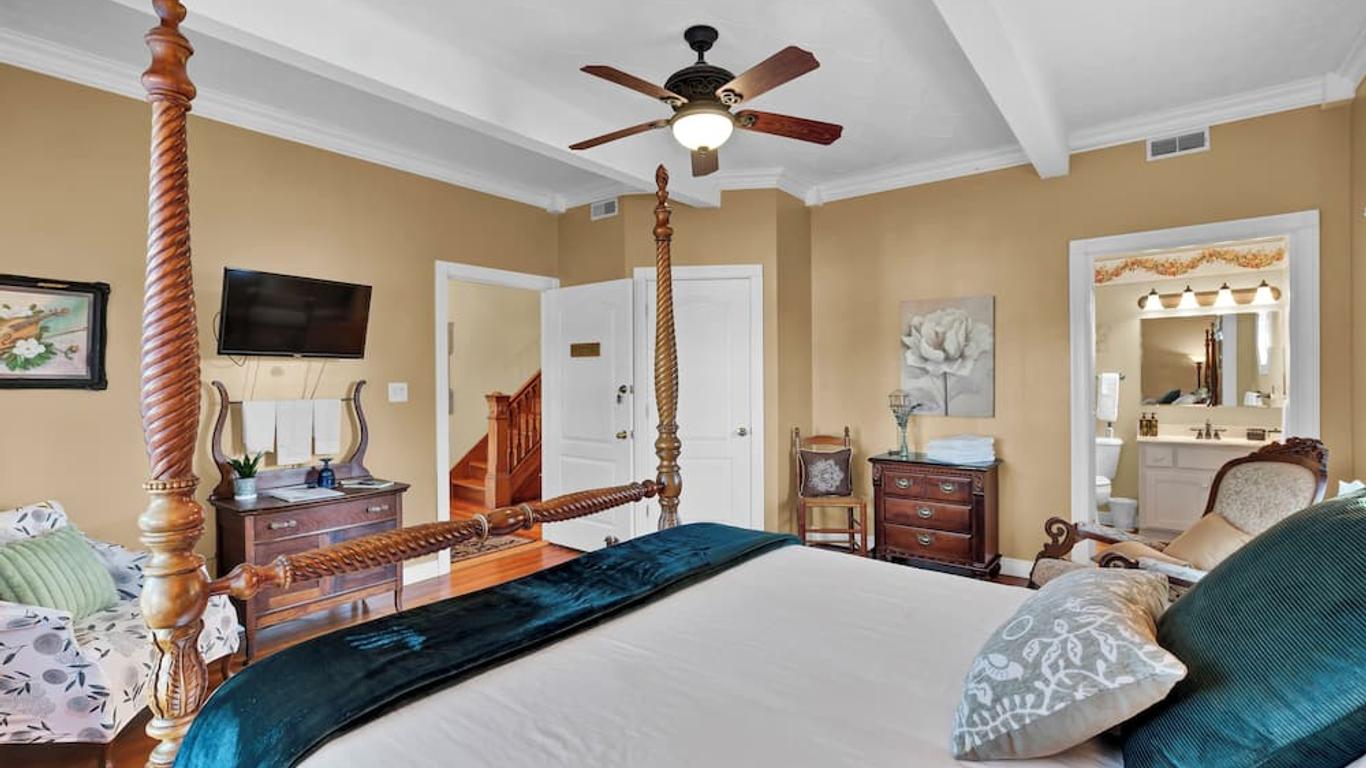 Hill House Bed and Breakfast