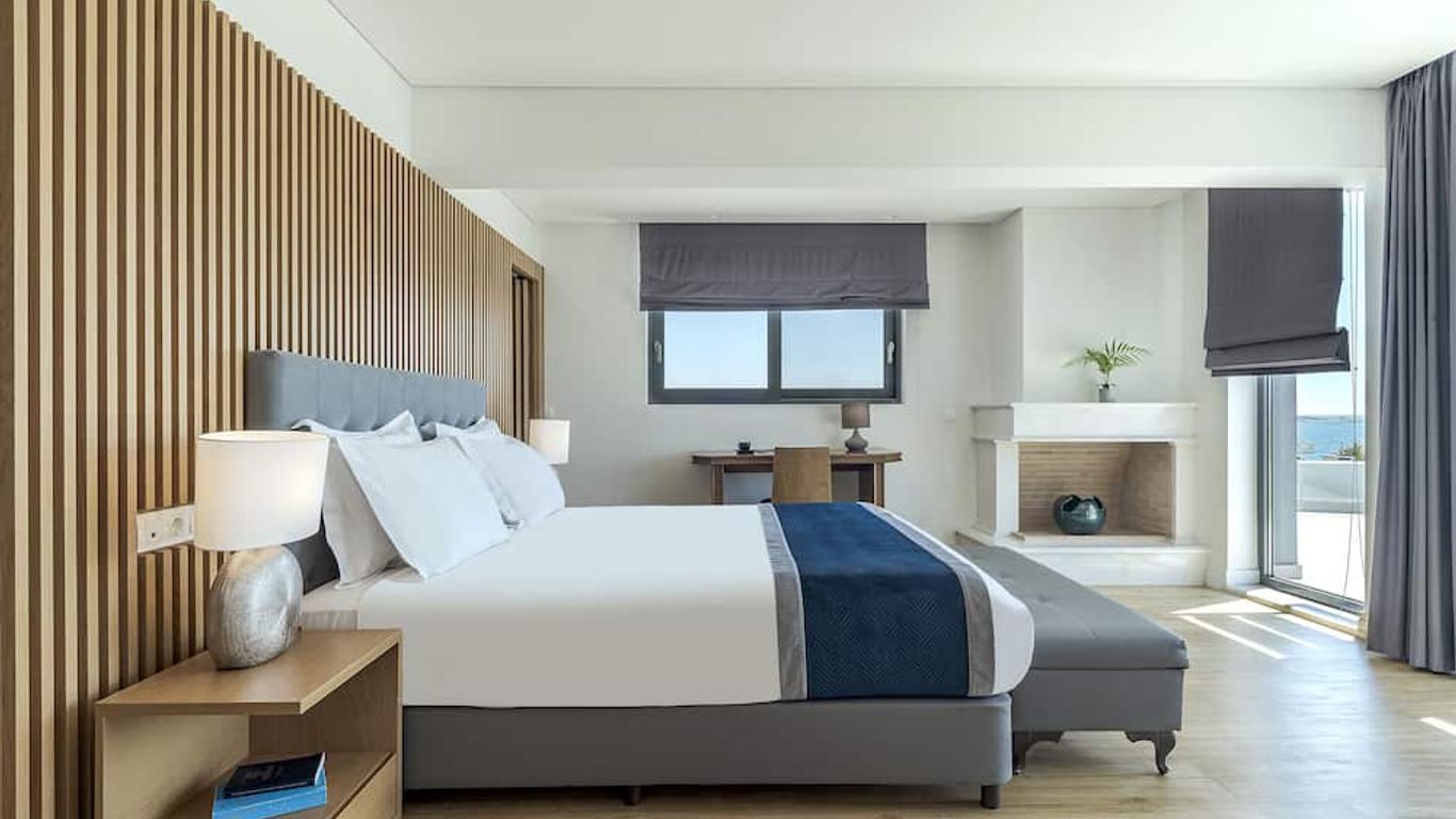 Glyfada Riviera Hotel